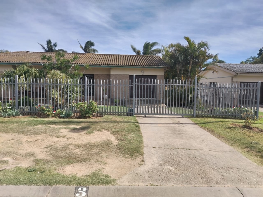 4 Bedroom Property for Sale in Heuwelkruin Eastern Cape